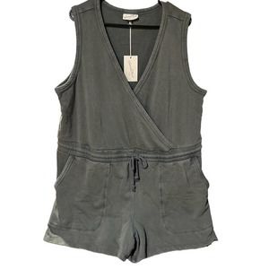 BNWT! Women's Universal Thread Plus Size Sleeveless Romper - Color Sage Leaf